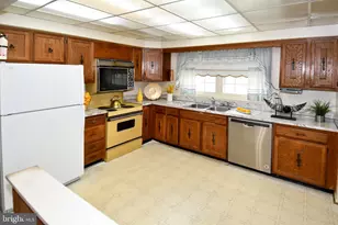 1030 Kings Tree Dr, Bowie, MD 20721 - Photo 14