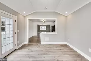 5923 Berwyn Rd, College Park, MD 20740 - Photo 8