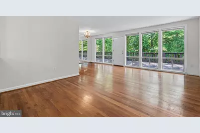 7524 Sweetbriar Drive, College Park, MD 20740 - Photo 6