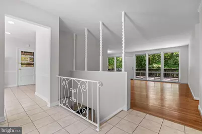 7524 Sweetbriar Drive, College Park, MD 20740 - Photo 4