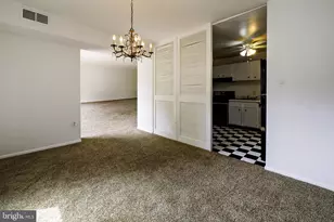 8419 Greenbelt Rd, Greenbelt, MD 20770 - Photo 10