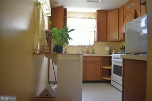 2515 Wintergreen Ave, District Heights, MD 20747 - Photo 16