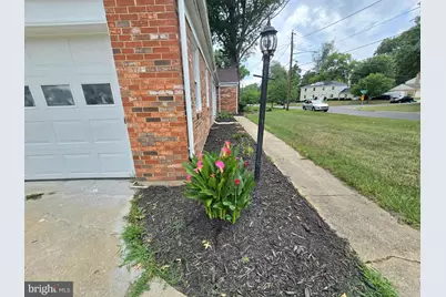 12532 Surrey Circle Drive, Fort Washington, MD 20744 - Photo 2