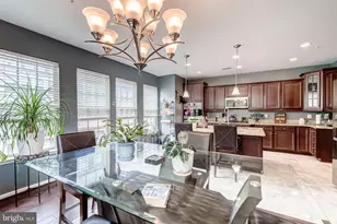 510 Overlook Park Dr, Oxon Hill, MD 20745 - Photo 12