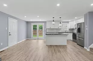 11112 Fruitwood Dr, Bowie, MD 20720 - Photo 10