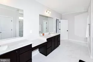 15921 Hyde Pk Pl, Bowie, MD 20716 - Photo 64