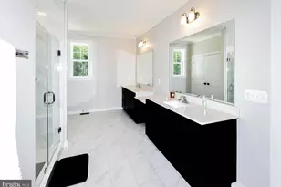 15921 Hyde Pk Pl, Bowie, MD 20716 - Photo 62