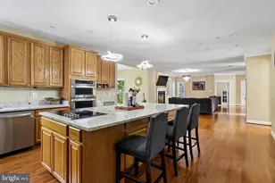 15428 Symondsbury Way, Upper Marlboro, MD 20774 - Photo 14