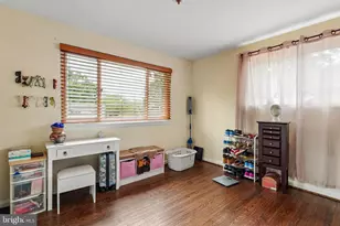 7301 Sheffield Dr, Temple Hills, MD 20748 - Photo 18
