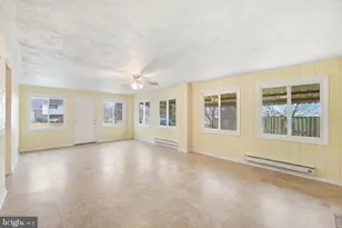 7301 Sheffield Dr, Temple Hills, MD 20748 - Photo 12