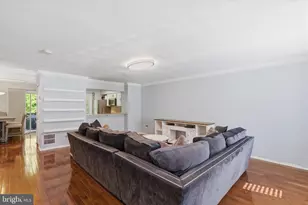14229 Oakpointe Dr, Laurel, MD 20707 - Photo 2