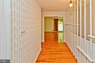 100 Mel Mara Dr, Oxon Hill, MD 20745 - Photo 2