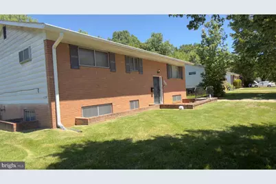 6000 Ladd Road, Suitland, MD 20746 - Photo 2