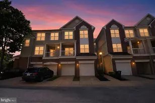 14271 Hampshire Hall Ct, Upper Marlboro, MD 20772 - Photo 2