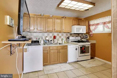 1105 Wentworth Drive, Oxon Hill, MD 20745 - Photo 12