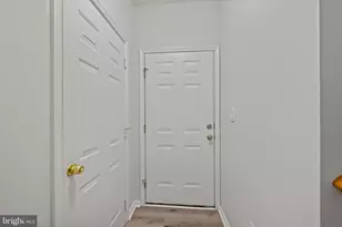 14707 Hampshire Hall Ct, Upper Marlboro, MD 20772 - Photo 6