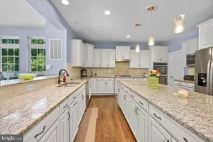 6102 Oglethorpe Mill Dr, Brandywine, MD 20613 - Photo 16