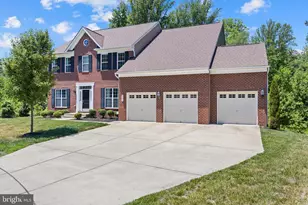 6102 Oglethorpe Mill Dr, Brandywine, MD 20613 - Photo 2