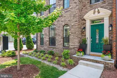 610 Leigh Way, Oxon Hill, MD 20745 - Photo 4