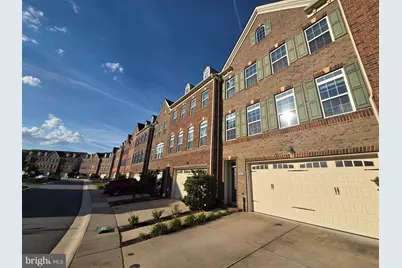 5415 Stream Bank Lane, Greenbelt, MD 20770 - Photo 2
