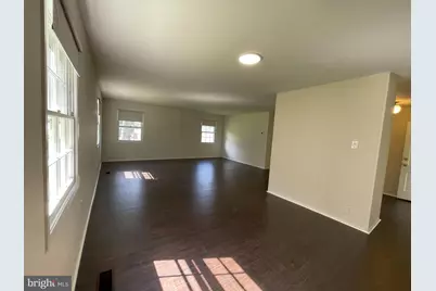 15713 Pointer Ridge Drive, Bowie, MD 20716 - Photo 4