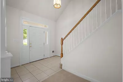 7409 Near Thicket Way, Laurel, MD 20707 - Photo 6