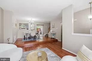 7206 S Ora Ct, Greenbelt, MD 20770 - Photo 6