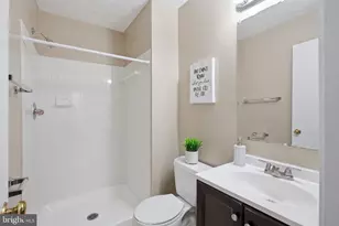 7206 S Ora Ct, Greenbelt, MD 20770 - Photo 18