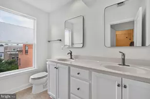 4548 Longfellow St, Hyattsville, MD 20781 - Photo 14