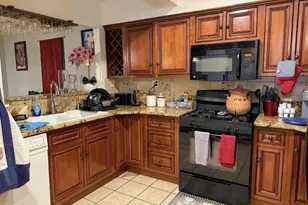 2420 Hannon St, Hyattsville, MD 20783 - Photo 12
