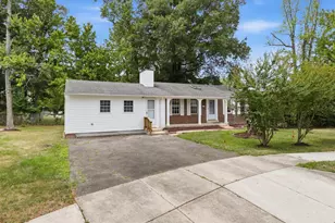 801 Wrigley Pl, Fort Washington, MD 20744 - Photo 2