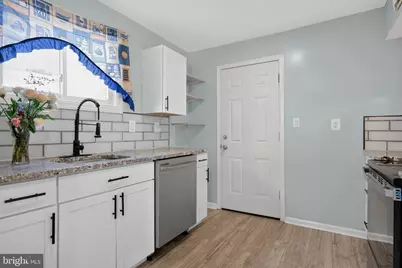 3207 Randall Road, Suitland, MD 20746 - Photo 6