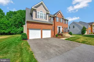 7400 Georgian Dr, Upper Marlboro, MD 20772 - Photo 2