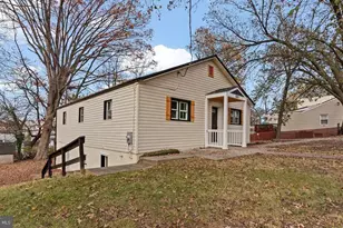 6210 Lee Pl, Capitol Heights, MD 20743 - Photo 1