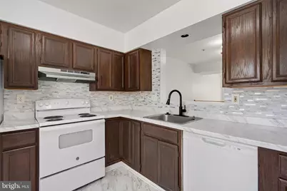 1806 Ryderwood, Landover, MD 20785 - Photo 6