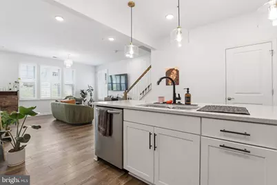 2739 Pinebrook Road, Landover, MD 20785 - Photo 10