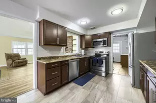 13459 Overbrook Ln, Bowie, MD 20715 - Photo 6