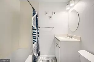 13459 Overbrook Ln, Bowie, MD 20715 - Photo 18
