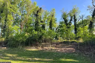 2805 Hillcrest Pkwy, Temple Hills, MD 20748 - Photo 22