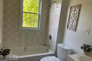 2805 Hillcrest Pkwy, Temple Hills, MD 20748 - Photo 16
