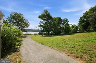 17501 Watershed Dr, Upper Marlboro, MD 20772 - Photo 32