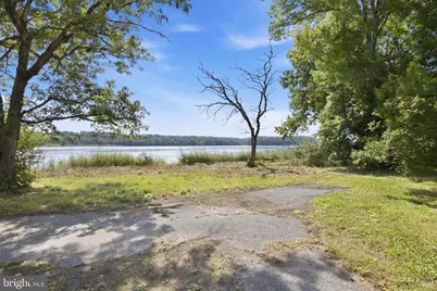 17501 Watershed Drive, Upper Marlboro, MD 20772 - Photo 34