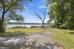 17501 Watershed Dr, Upper Marlboro, MD 20772 - Photo 34