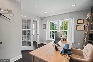 2910 Pinebrook Rd, Landover, MD 20785 - Photo 6