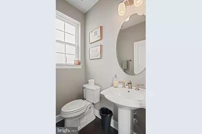 2910 Pinebrook Road, Landover, MD 20785 - Photo 32