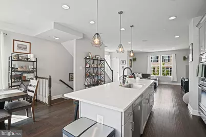 2910 Pinebrook Road, Landover, MD 20785 - Photo 16