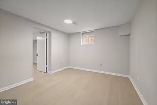9311 Limestone Pl, College Park, MD 20740 - Photo 34