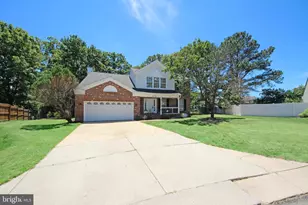 5715 Butterfield Dr, Clinton, MD 20735 - Photo 2