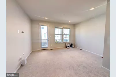 3413 Whippitt Way, Hyattsville, MD 20782 - Photo 4