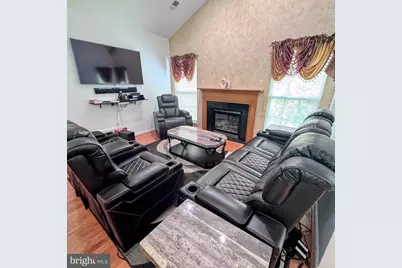 15616 Everglade Lane #405, Bowie, MD 20716 - Photo 4